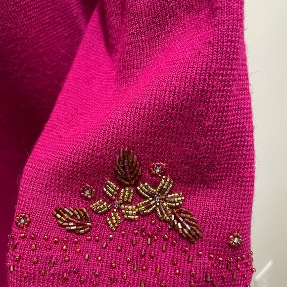 Beaded sweater - Picture 3 of 3